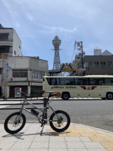 大阪の街をグレイシアで巡る