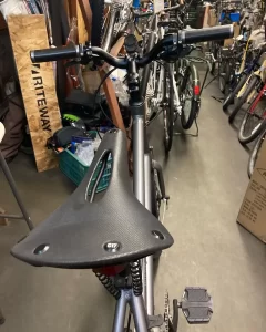 サドルはデザイン重視?座り心地重視?の悩みどころ