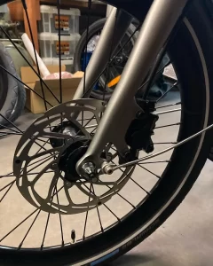 安定感抜群のシマノ油圧ブレーキシステム